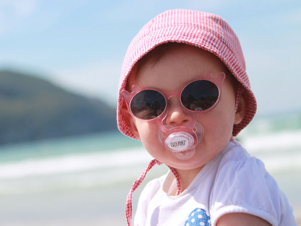 A qué edad pueden usar gafas de sol los niños?