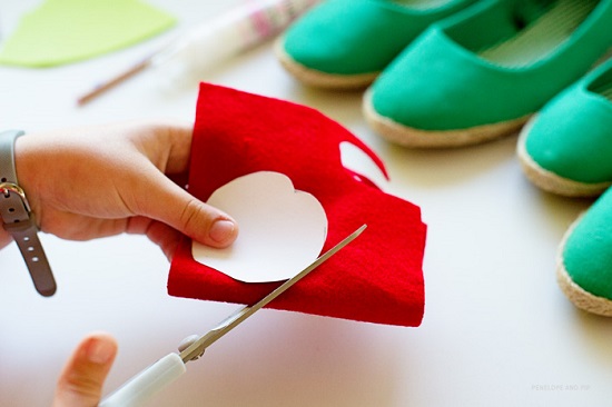 materiales zapatillas a juego entre madre e hija